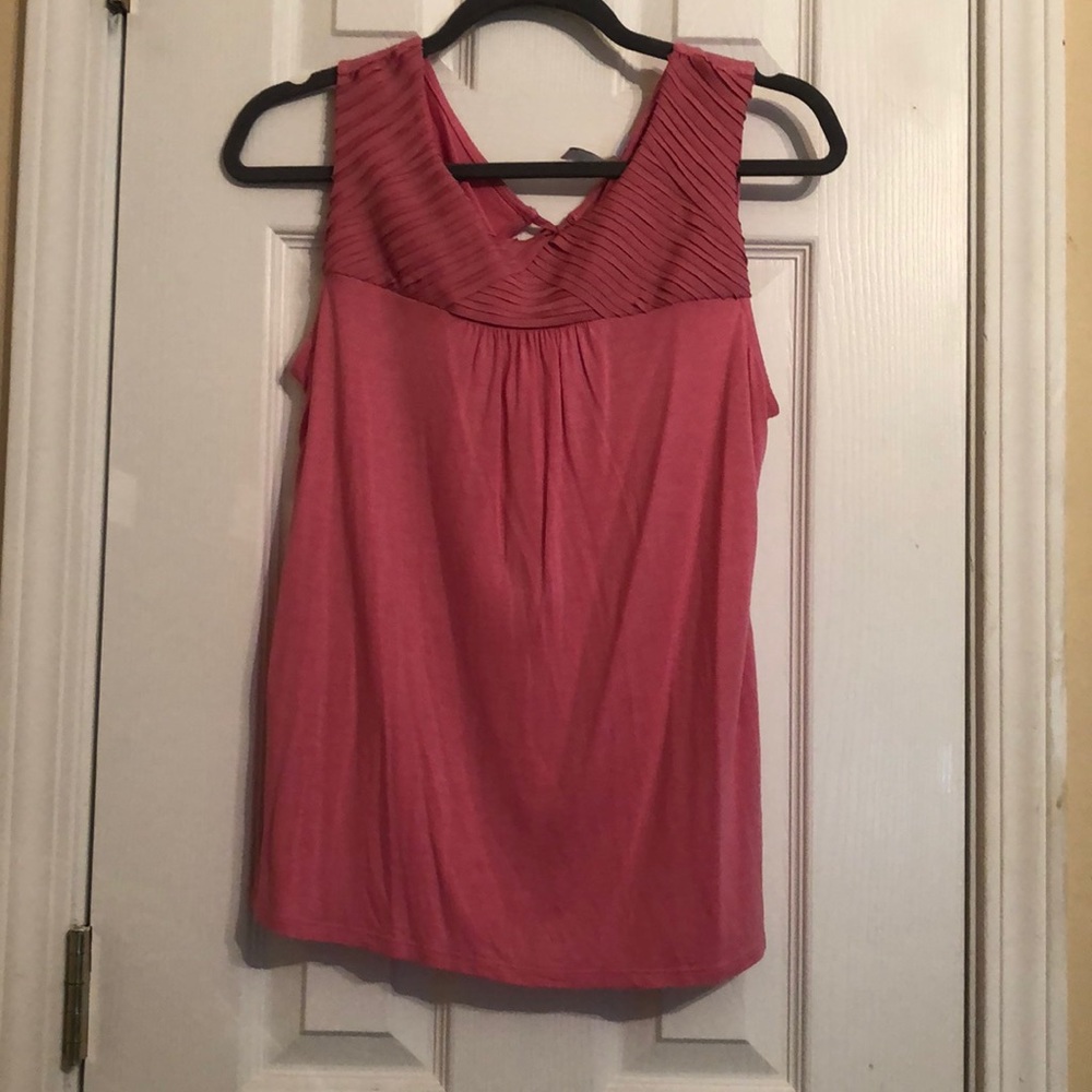 Pink short sleeve top